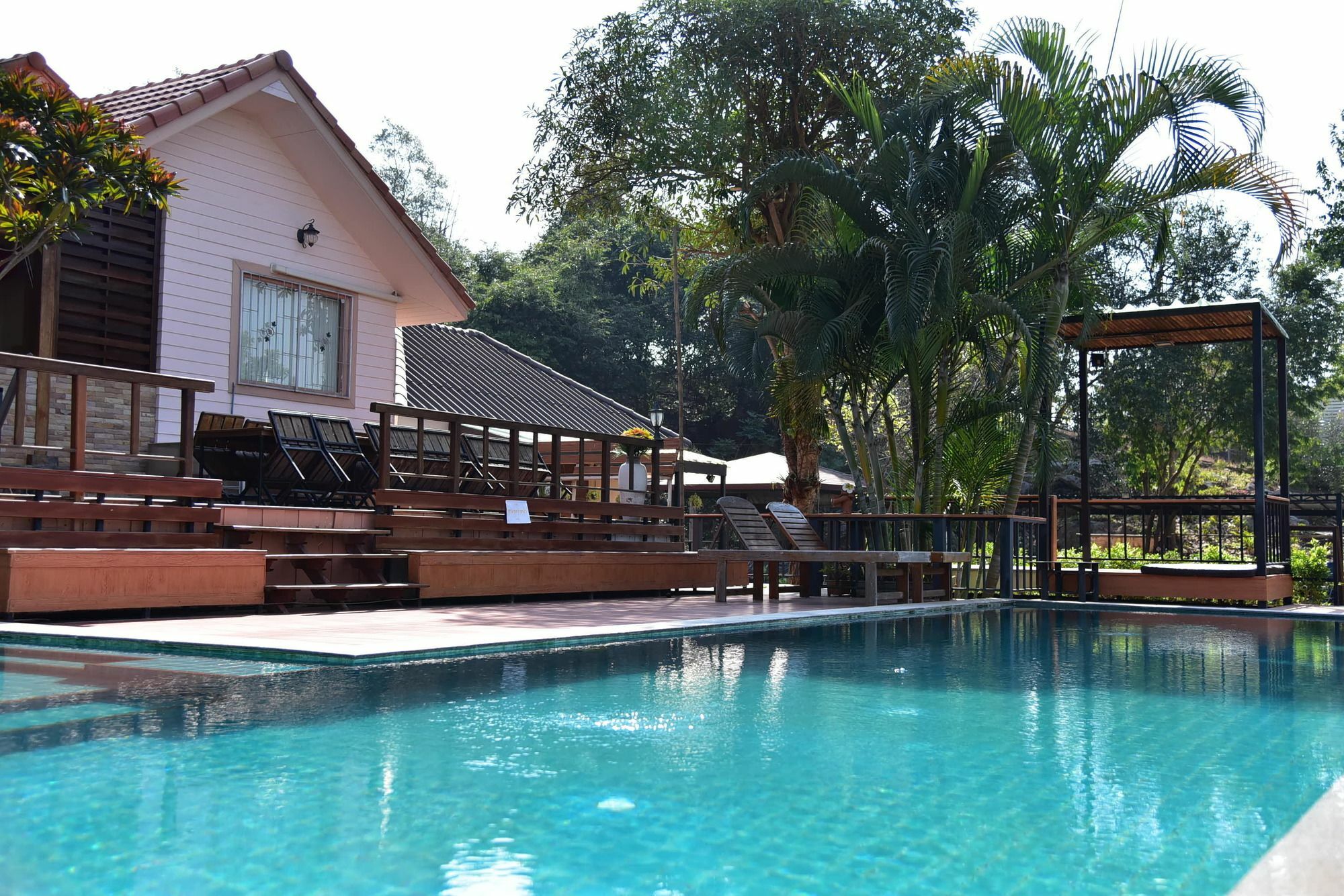 Dusit Talai Resort Nongnamdeng Kültér fotó